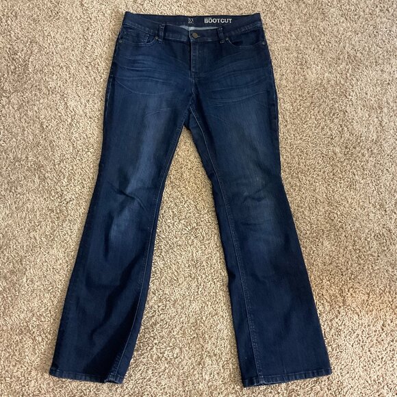 New York & Co Petite Low Rise Bootcut Jeans, Blue, Size 10 P - Picture 1 of 7